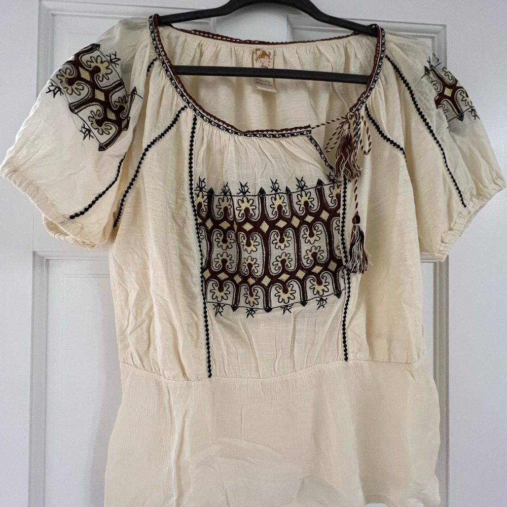 Cream and Brown Women's Top